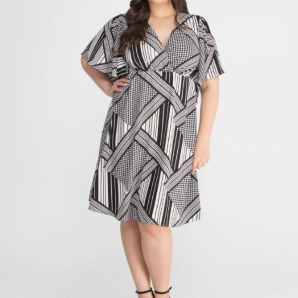Kiyonna Florence Flutter Sleeve Dress Black & White